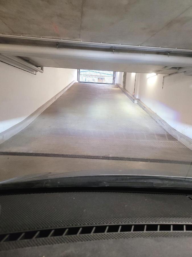 III Appart 2 Pieces, Neuf 200 M De Gare Parking Netflix Evry Courcouronnes Εξωτερικό φωτογραφία